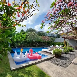 Harmony 3*, Seminyak Indonesien